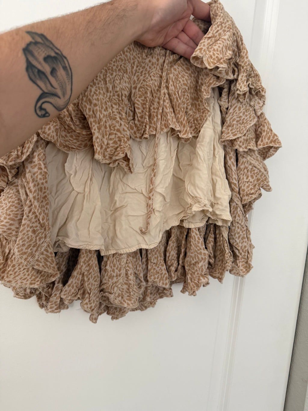By Together Neutral Animal Print Tiered Ruffle Mini Skirt – Size S