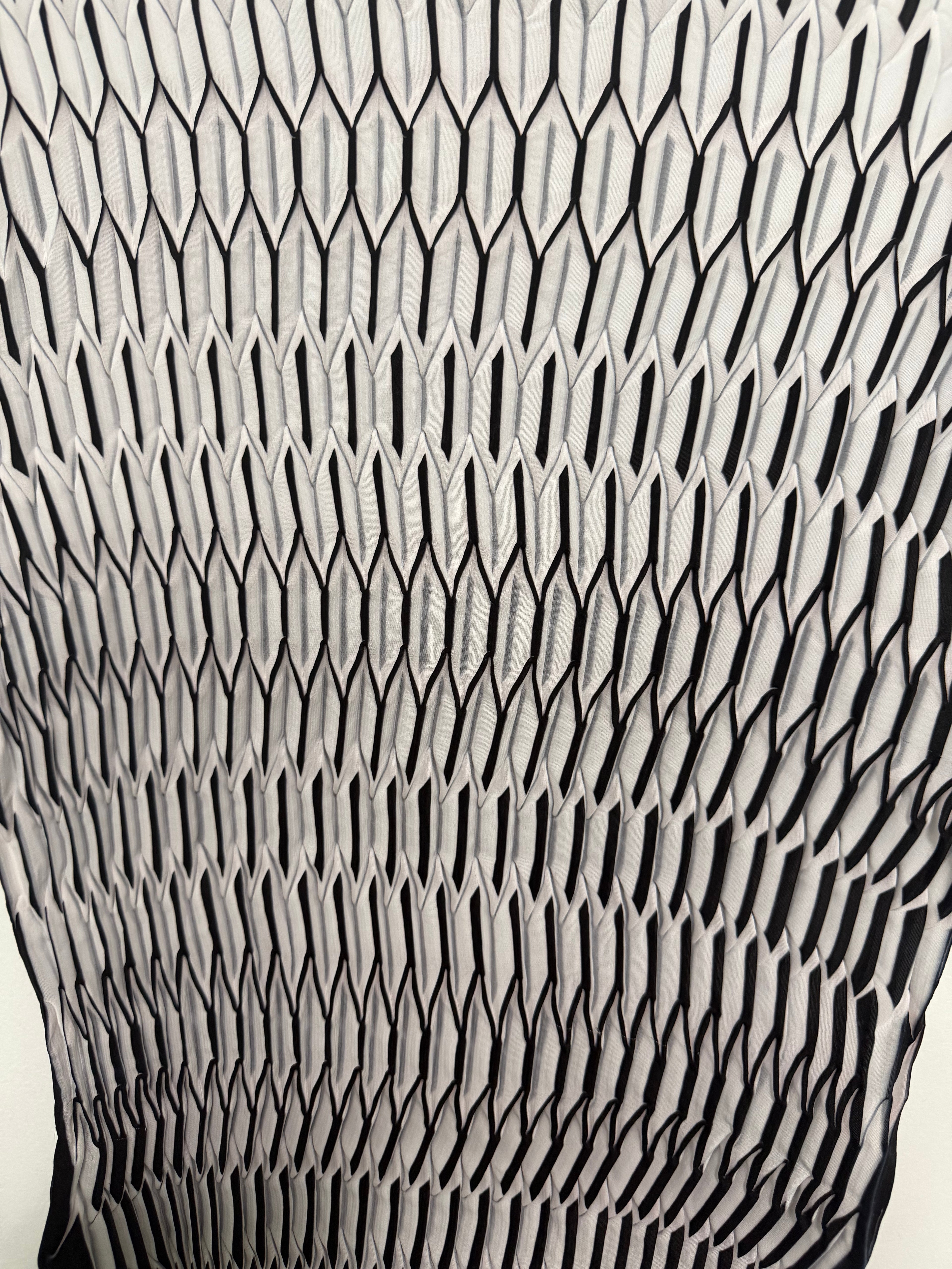 Picadilly Black & White Top- Size M/L