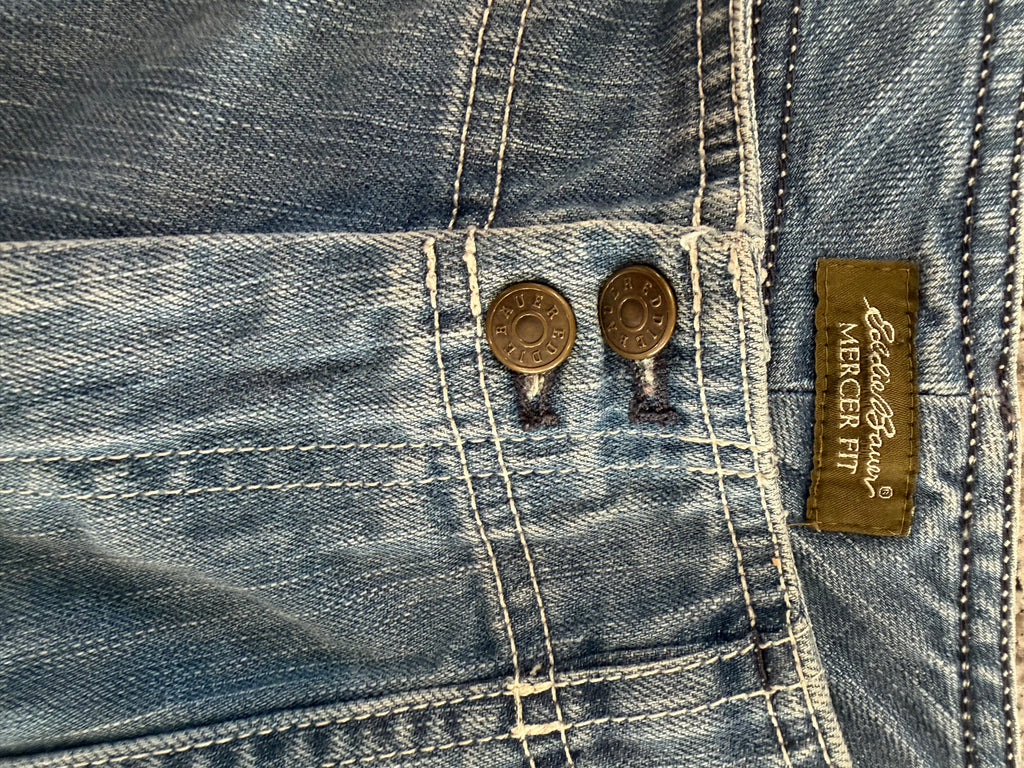 Eddie Bauer Size 2 Mercer Fit Denim Utility Cargo Shorts