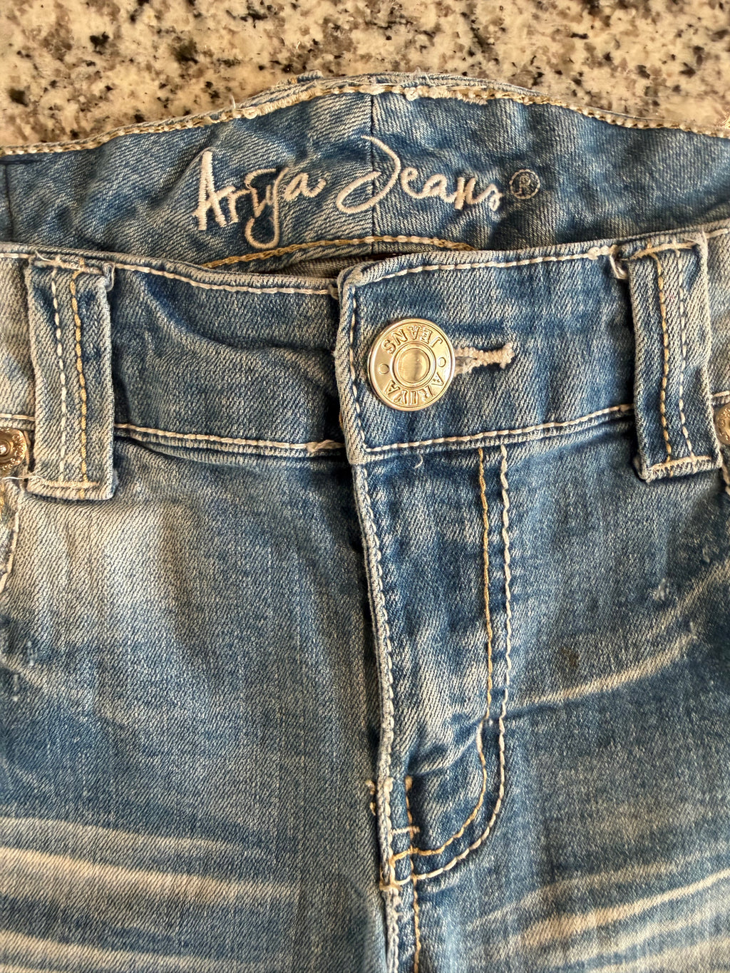 Aria Cuffed Denim Shorts Size 11/12