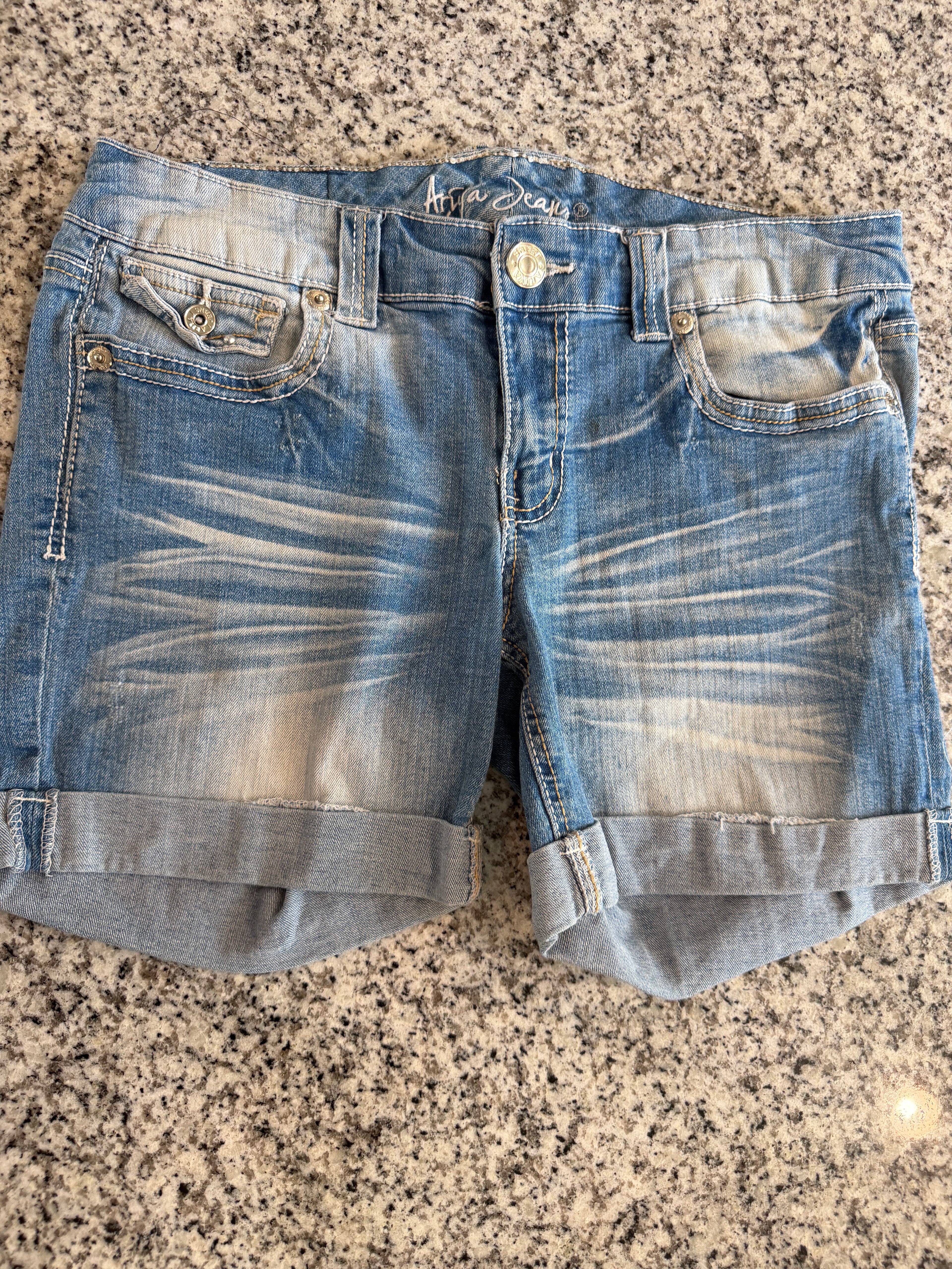 Aria Cuffed Denim Shorts Size 11/12