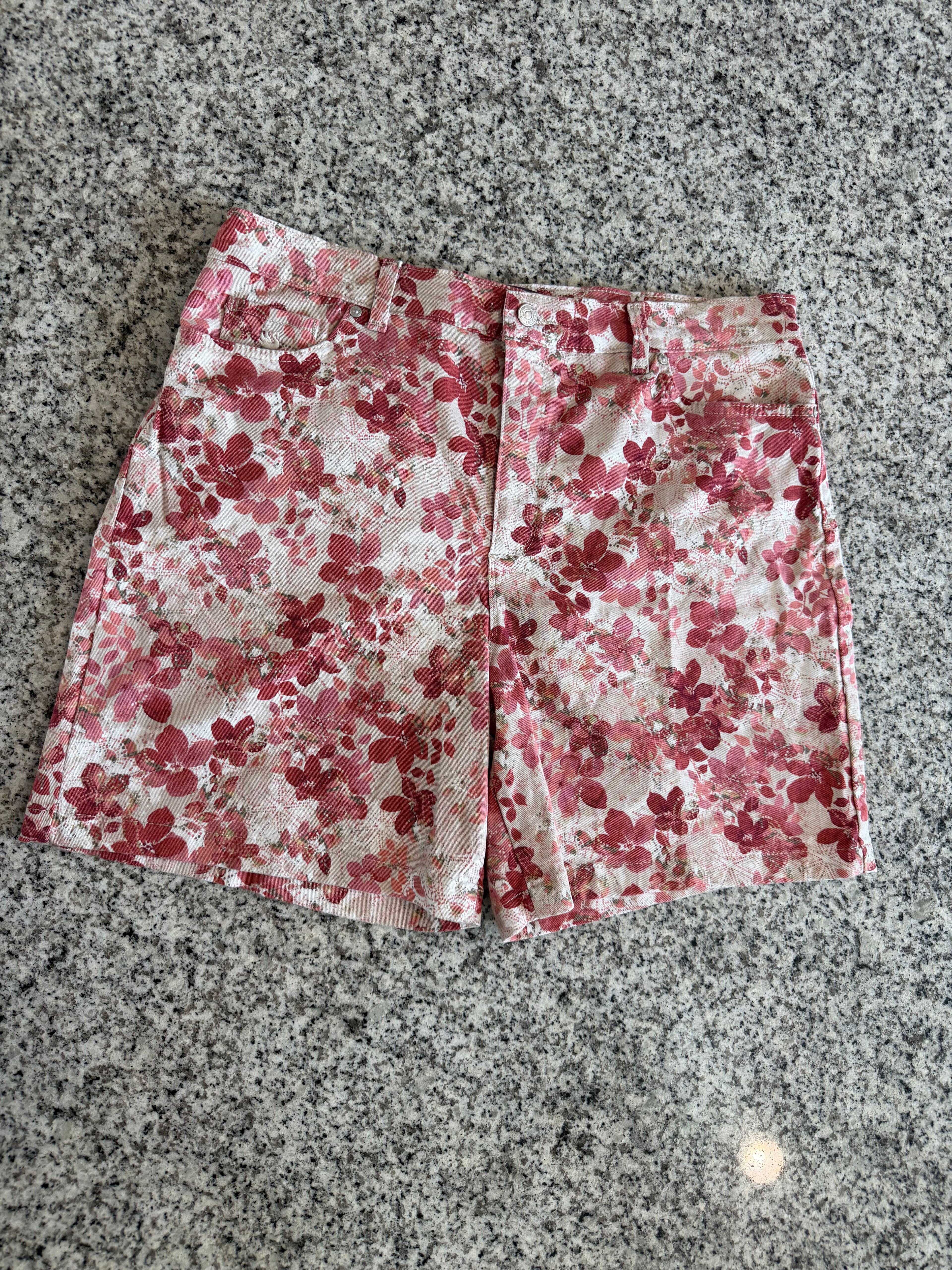 Gloria Vanderbilt 'Amanda' Denim Floral Shorts Size 18